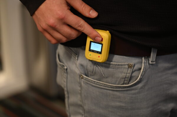 TWIG Neo Ex: compact ATEX personenalarm en pager voor alleenwerkers en BHV'ers