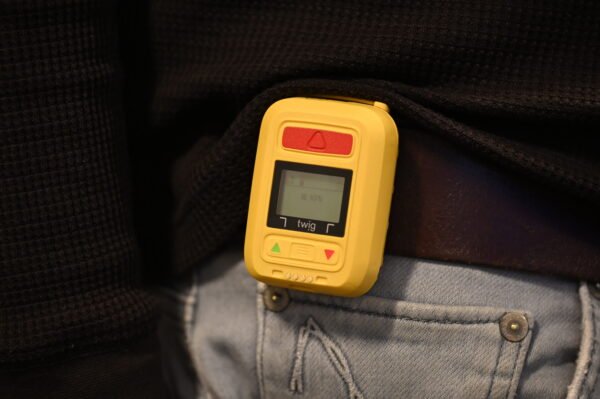TWIG Neo Ex: compact ATEX personenalarm en pager voor alleenwerkers en BHV'ers