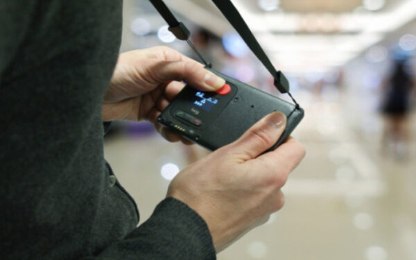 TWIG SOScard: discrete mobiele noodknop voor alleenwerkers